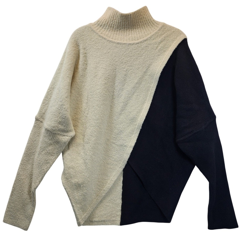 NWT Minimalist Turtleneck Sweater Neutral Quiet Luxury Luxe Cozy Office Women XL